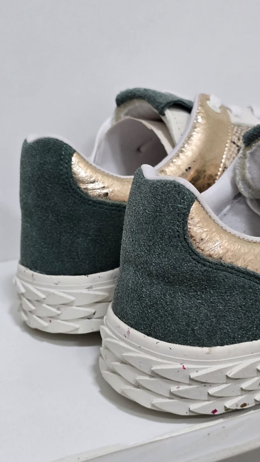 SNEAKER AVVA