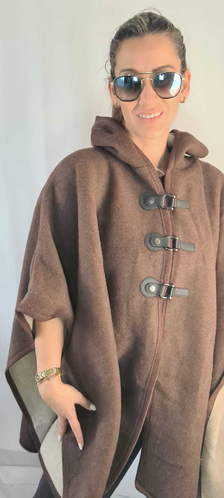 PONCHO ELVIRA