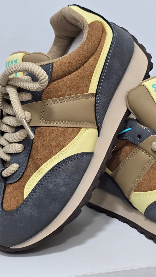 SNEAKERS  PONY