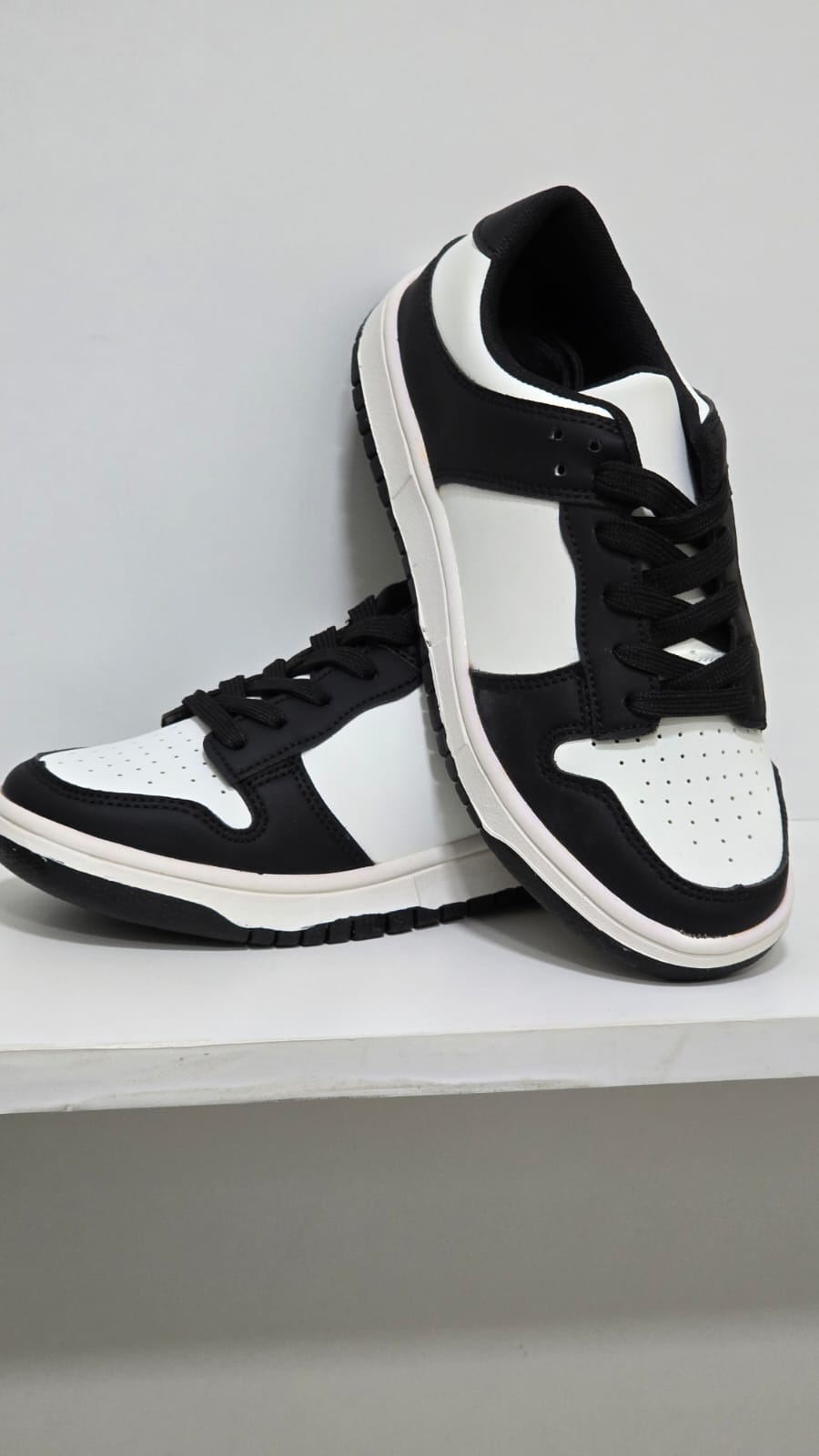 SNEAKER PANDA