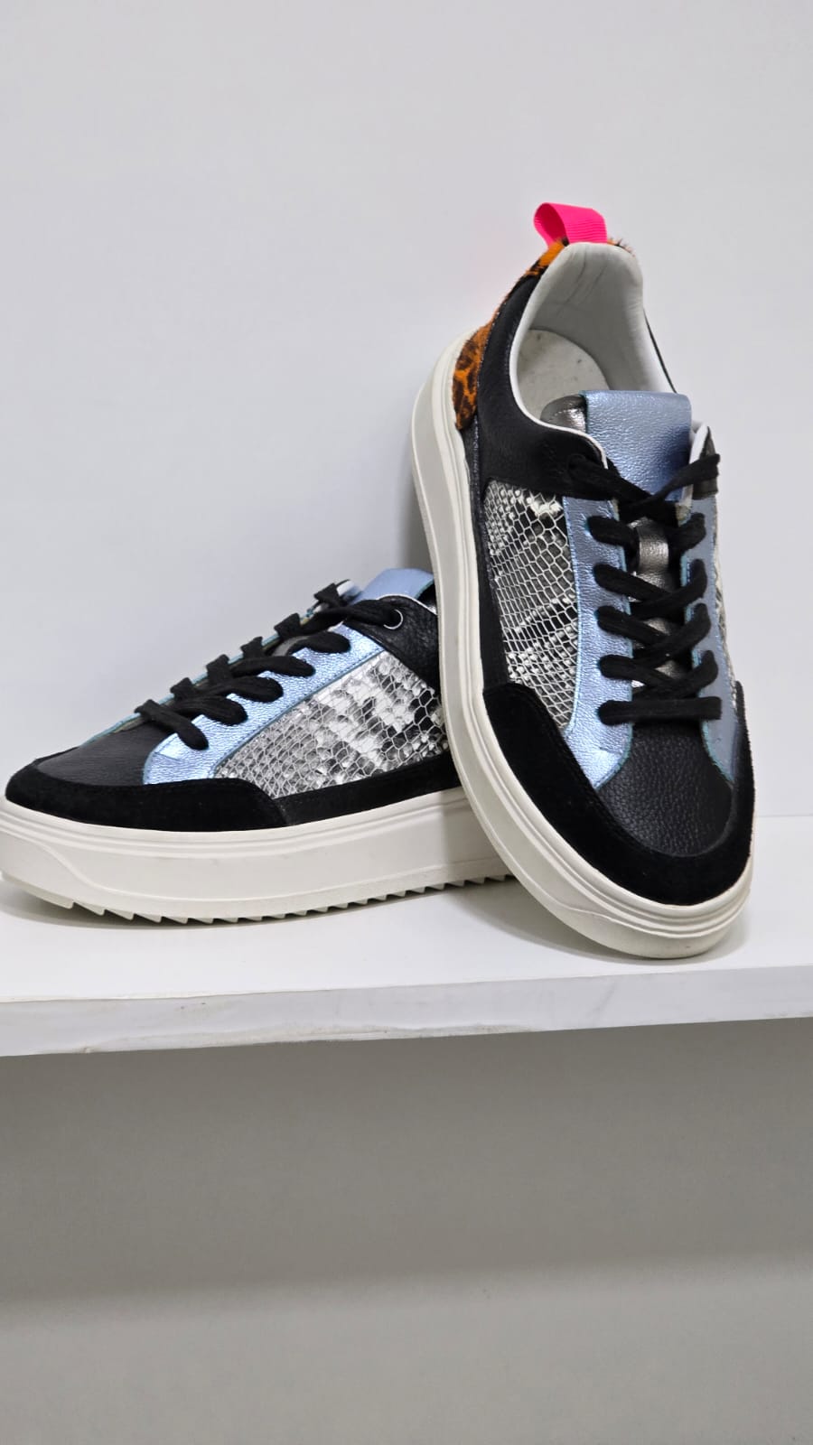 SNEAKER ANTO
