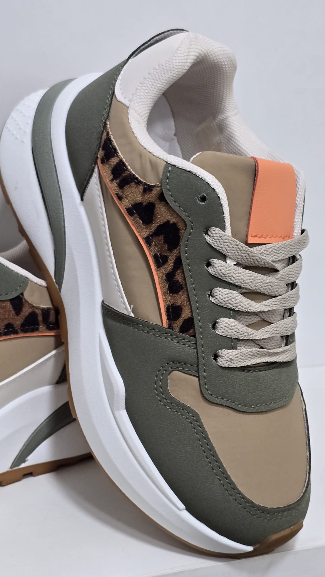 SNEAKERS GLORIA