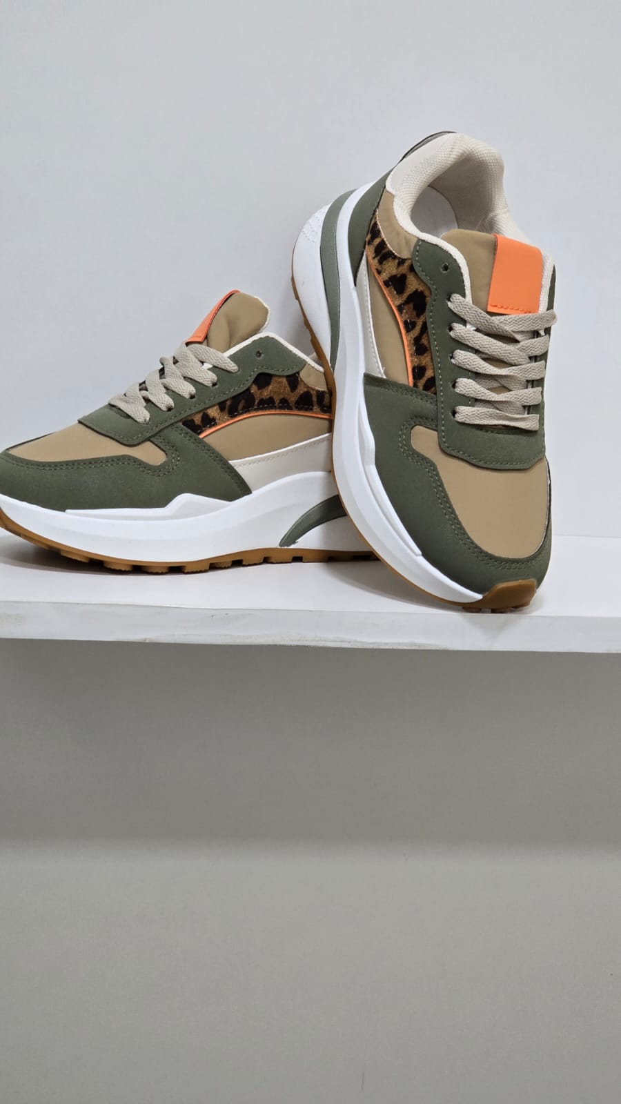 SNEAKERS GLORIA