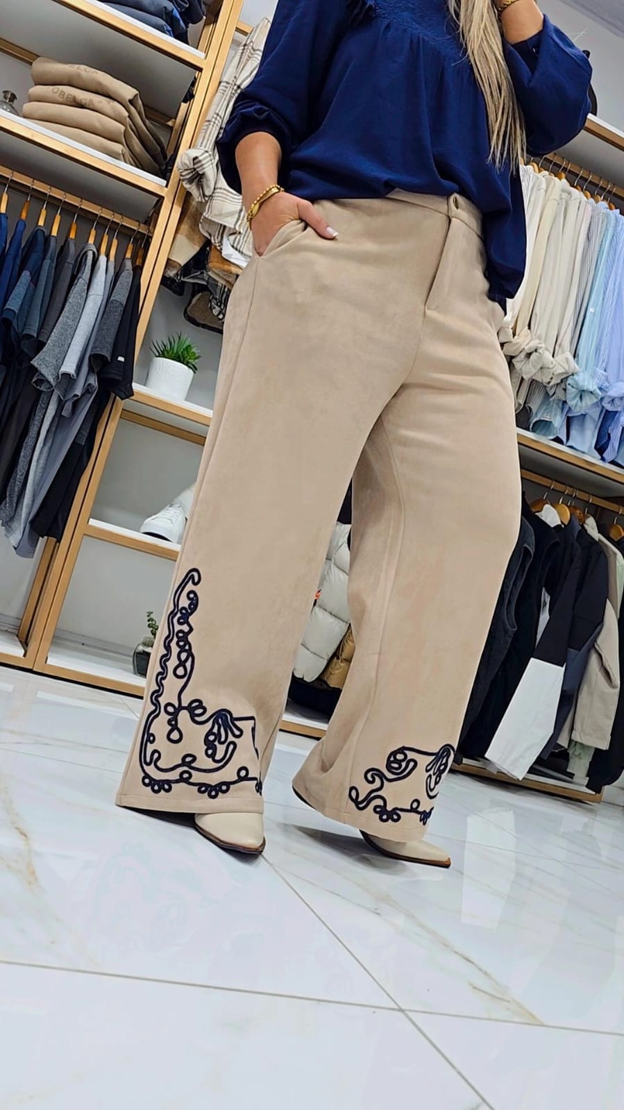 PANTALON GAMUZA CLEO